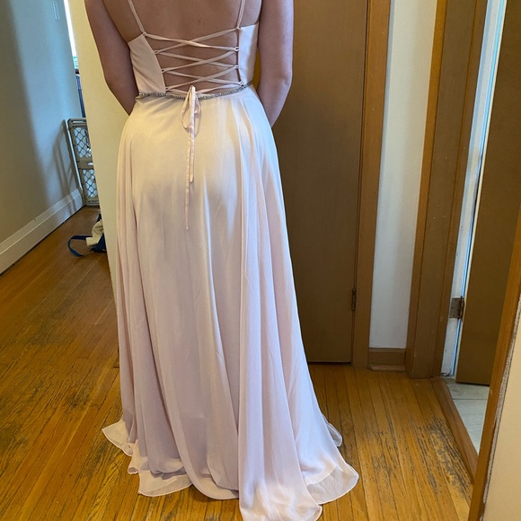 Women’s - Prom Dress - Size 2 - Picture 3 of 4